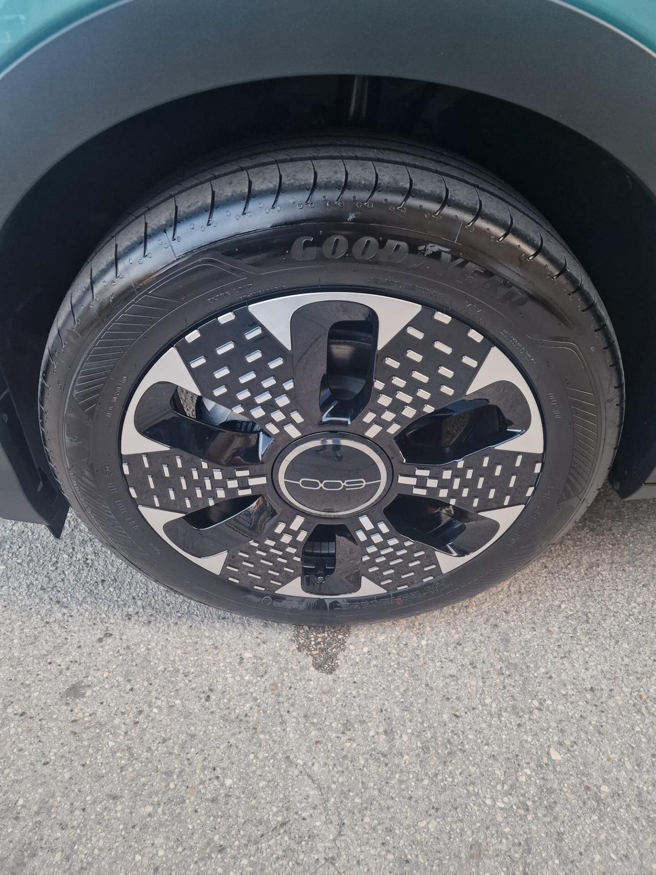 Fiat 600 Hybrid 110 CV DCT MHEV