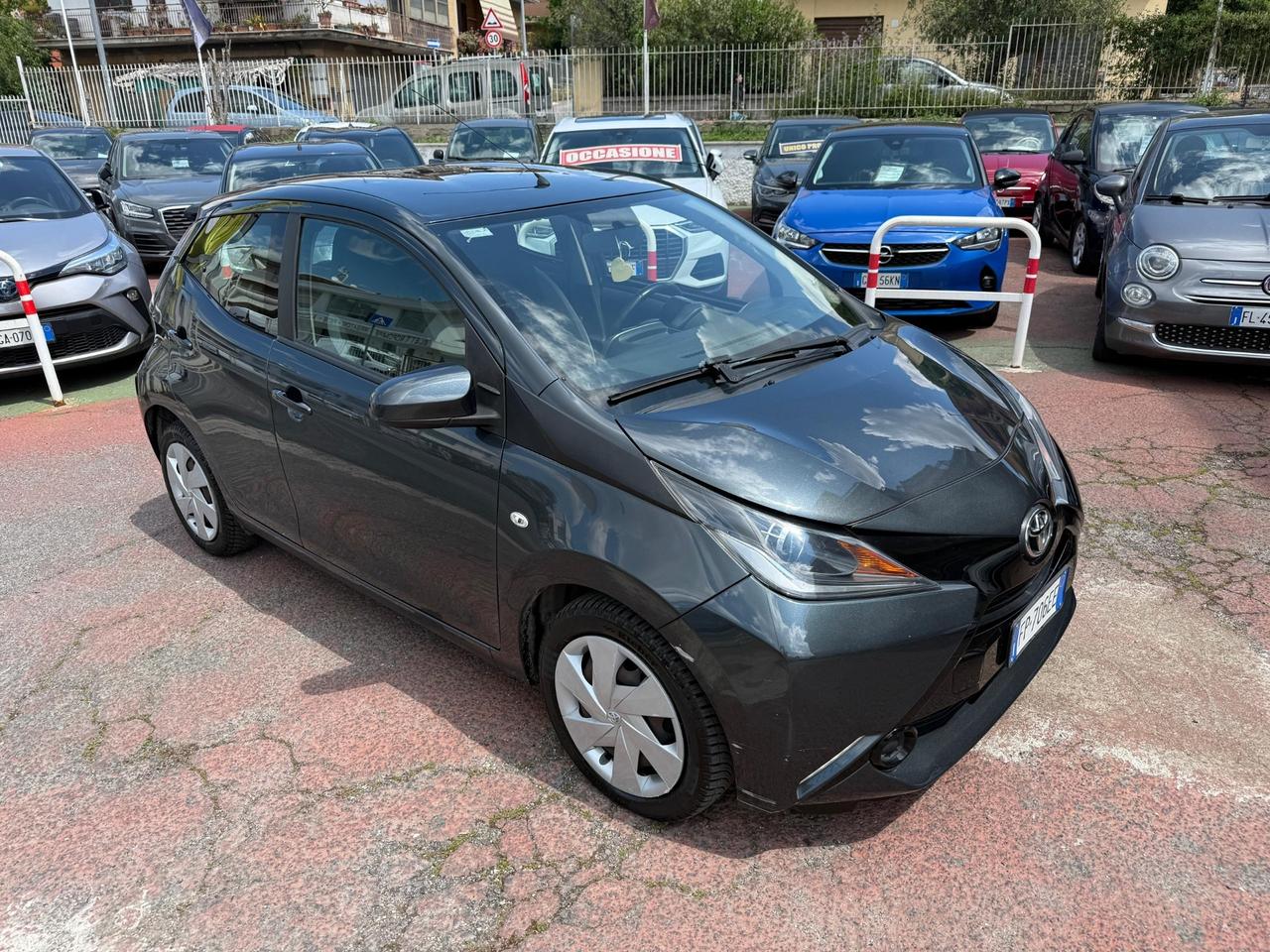 Toyota Aygo 69 CV *AUTOMATICA