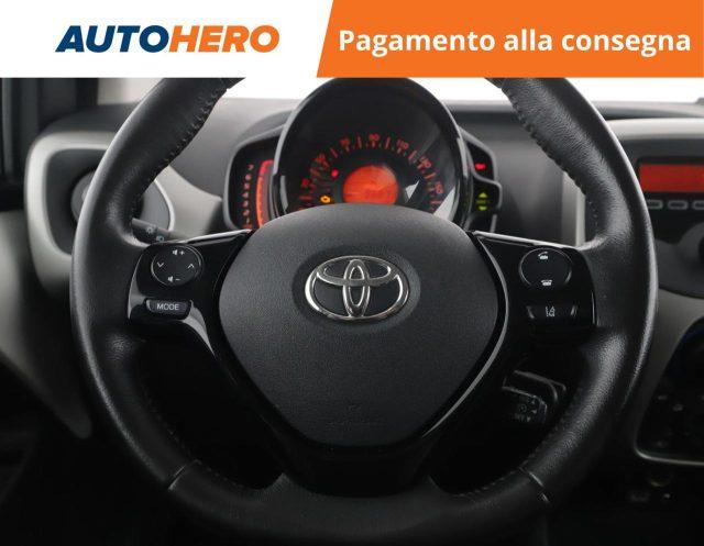 TOYOTA Aygo 1.0 VVT-i 69 CV 5 porte x-cool TSS