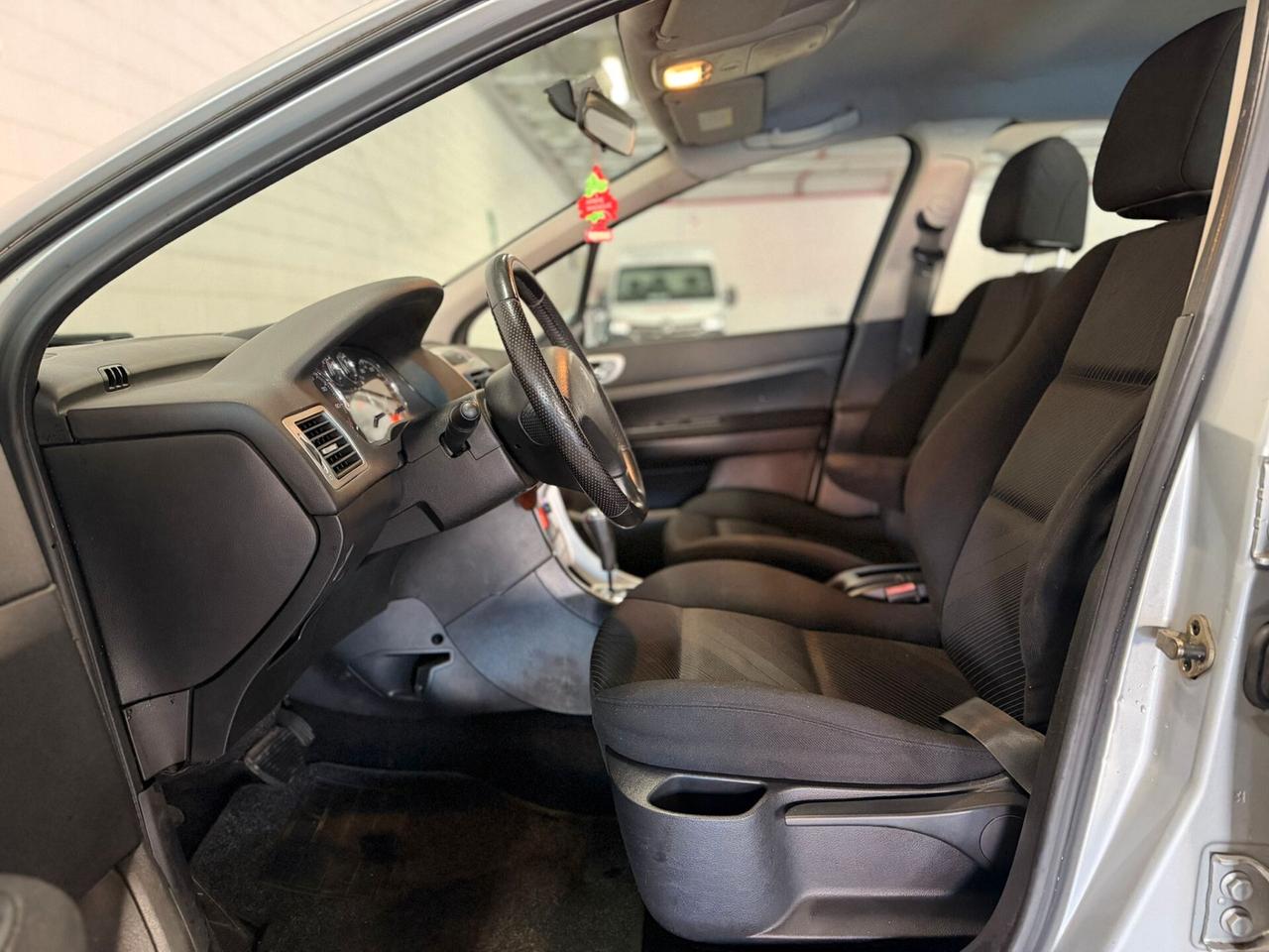 Peugeot 207 1.6 109CV 5p. XSI