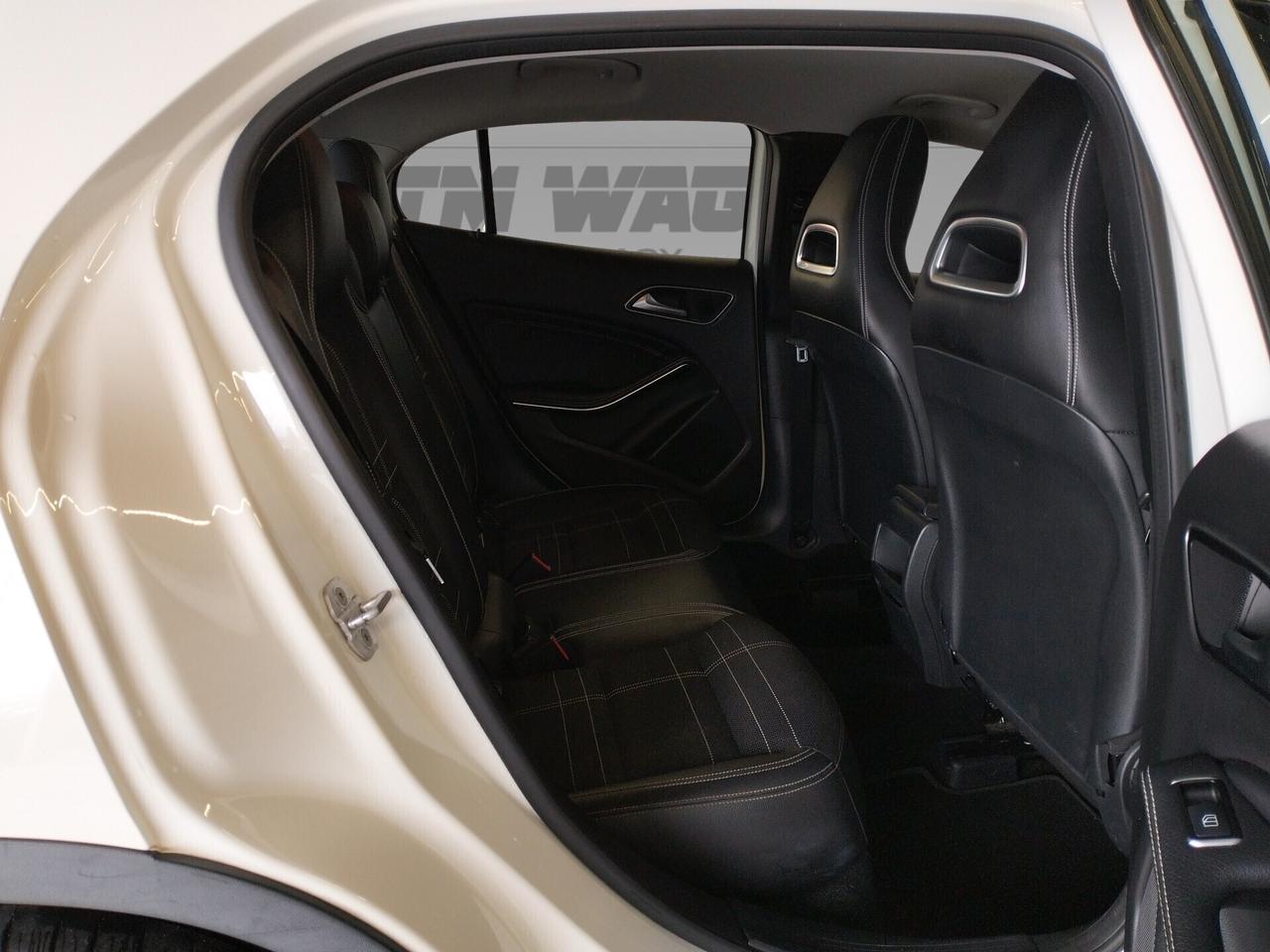 Mercedes-benz GLA 200 d Automatic Sport - NEOPATENTATI