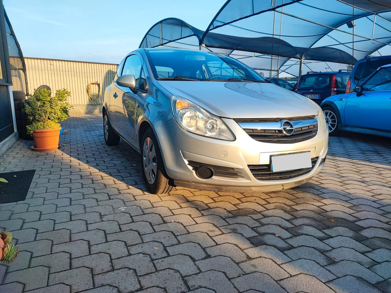 Opel Corsa 1.0 Enjoy uni-pro