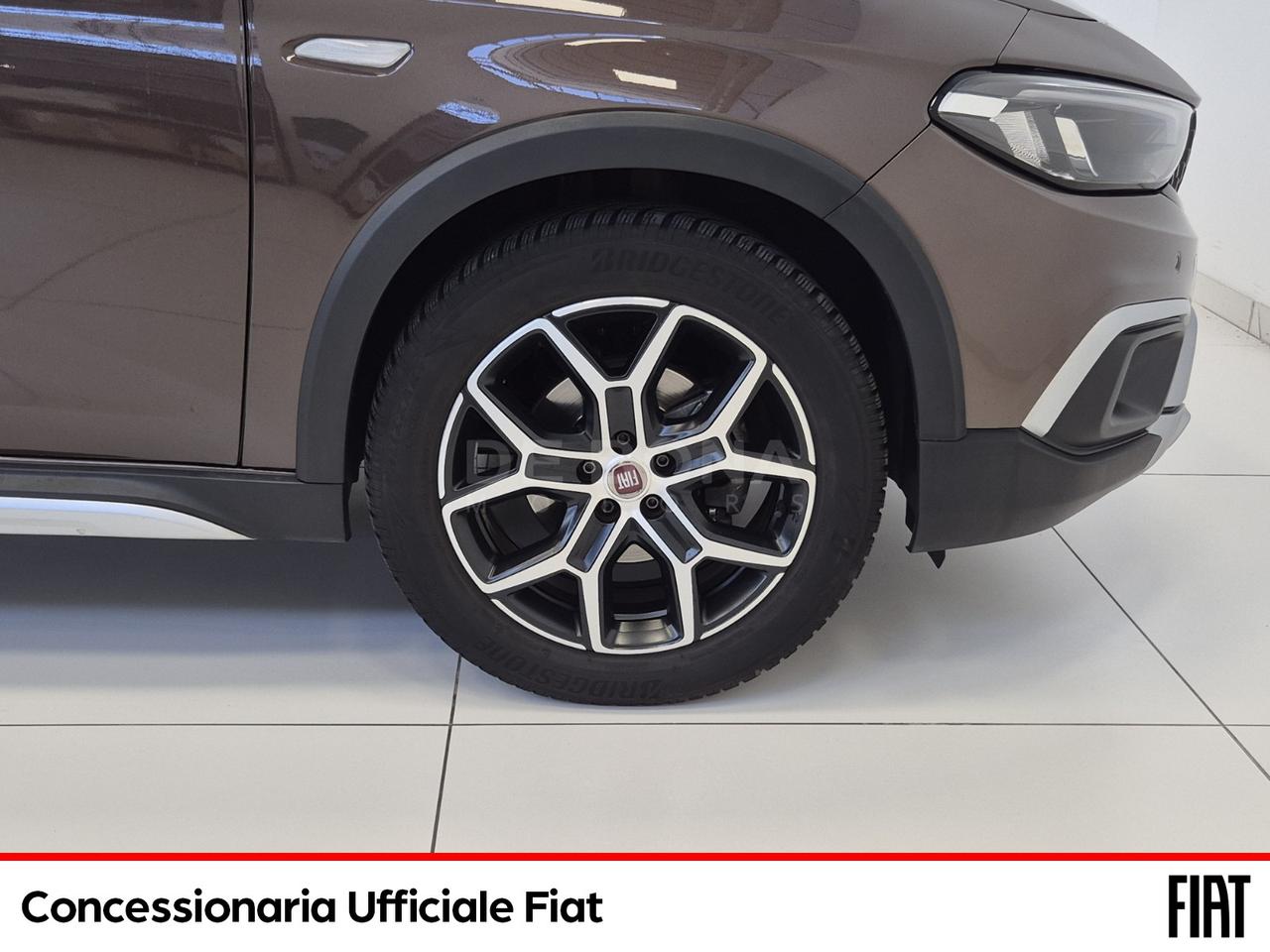 Fiat Tipo 5p 1.0 cross 100cv