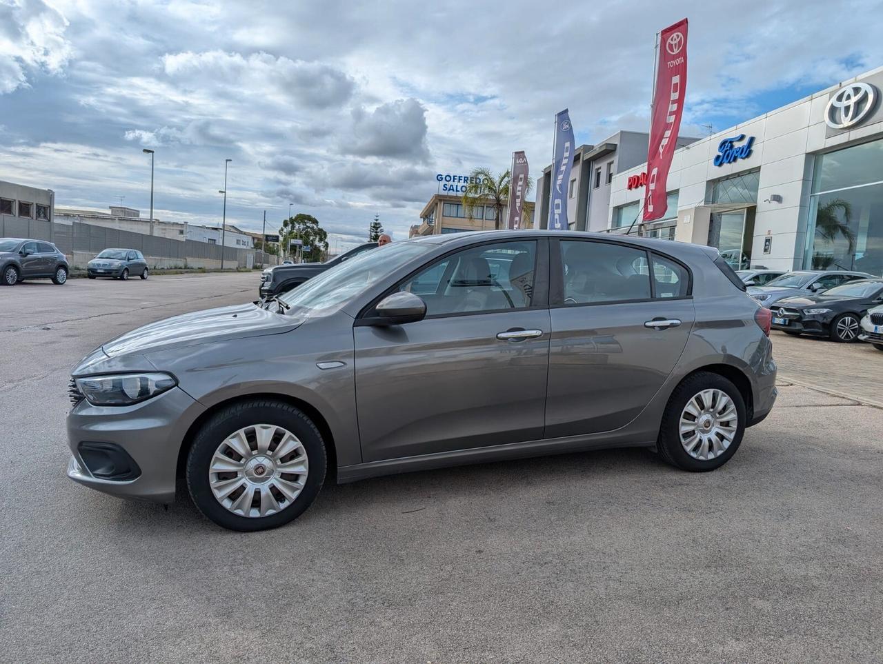 Fiat Tipo 1.6 Mjt S&S 5 porte Easy