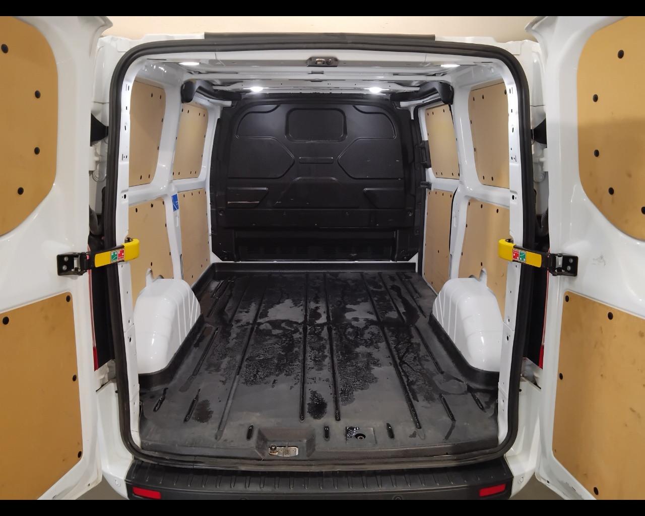 FORD Transit Custom 280 2018 - transit custom 280 2.0 tdci 130cv