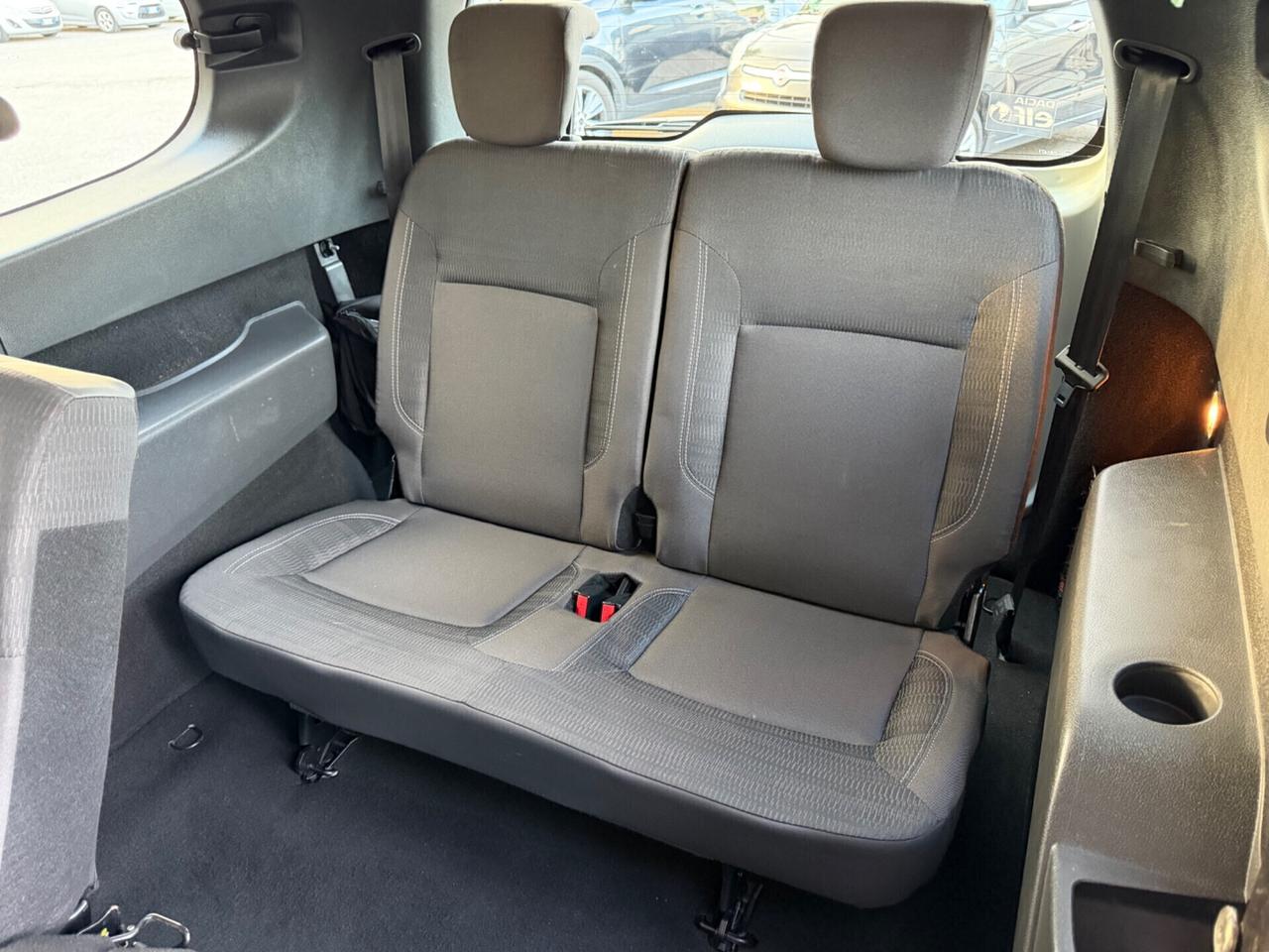 Dacia Lodgy 1.5 dCi 110CV Start&Stop 7 posti Prestige