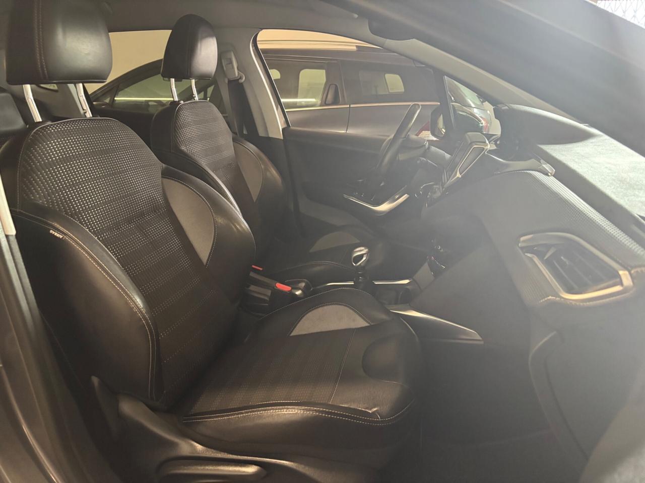 Peugeot 2008 1.6 e-HDi OK NEOPATENTATI