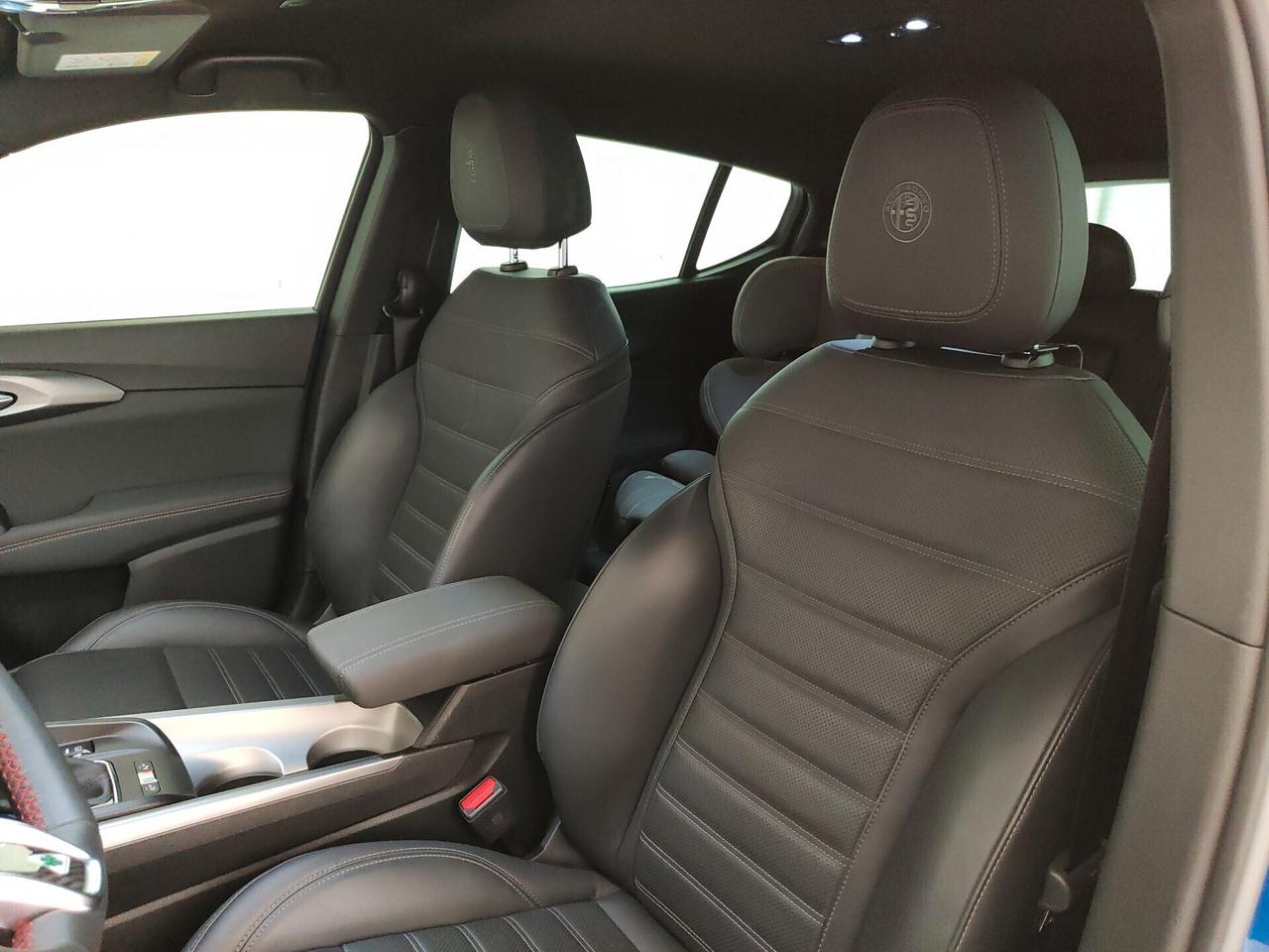 Alfa Romeo Tonale 1.6 diesel 130 CV TCT6 Veloce