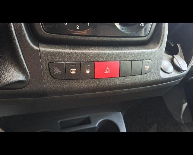 FIAT Ducato Panorama 9 posti 30 CH1 2.3 mjt 140cv E6d-temp-DE