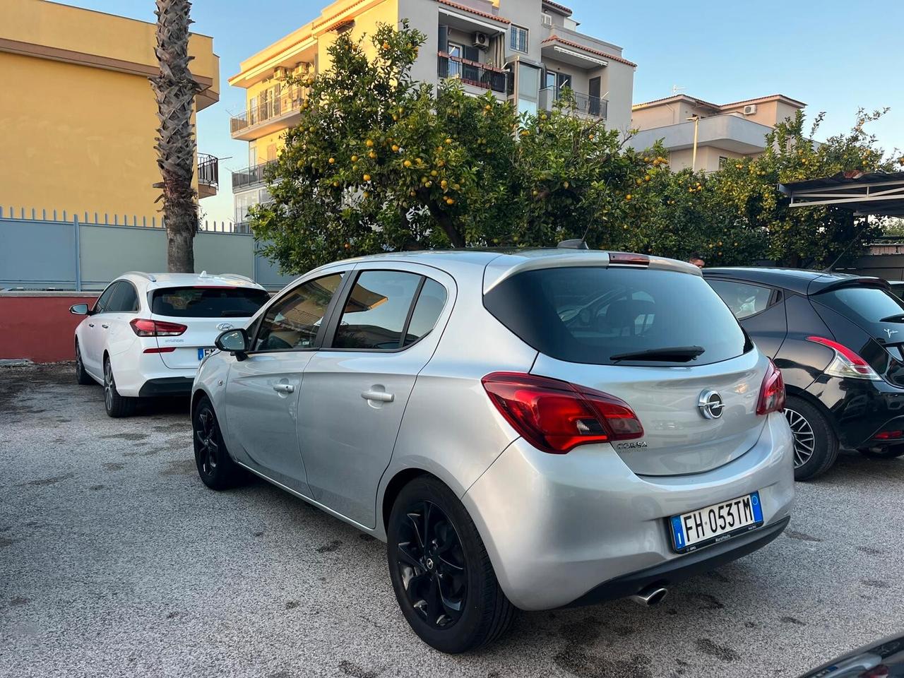 Opel Corsa 1.2 5 porte Innovation GPL