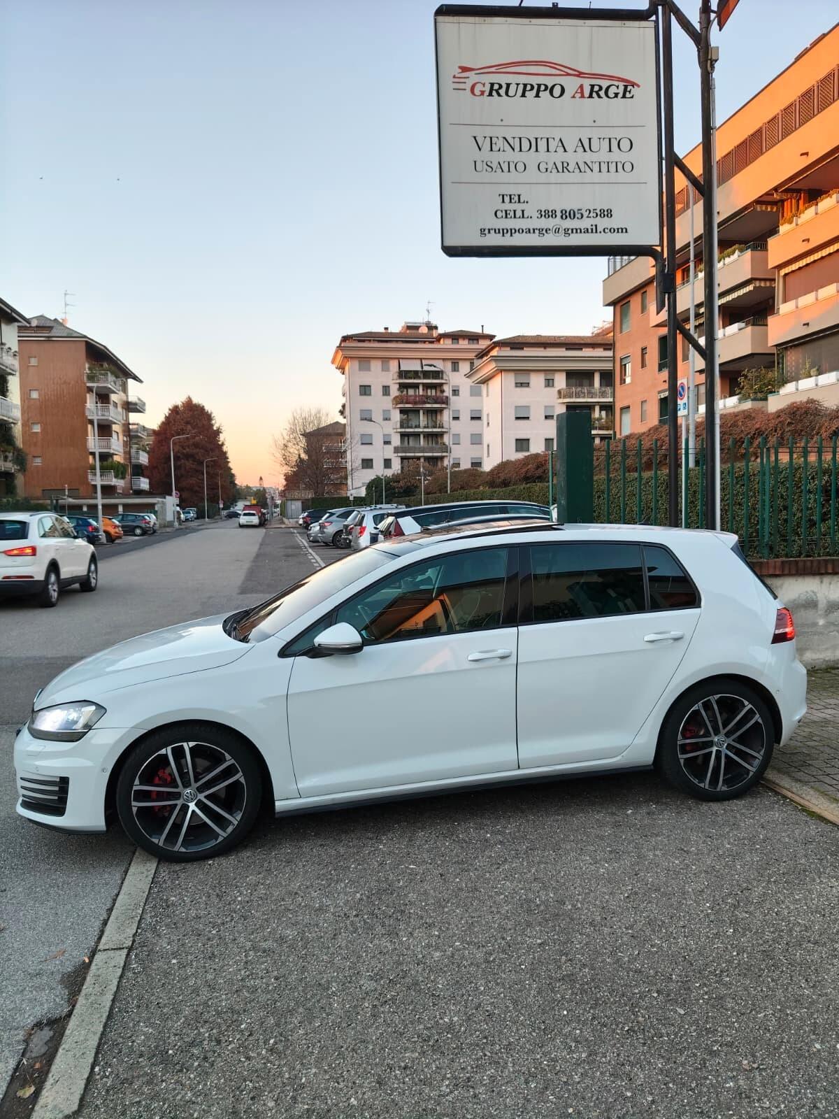 Volkswagen Golf GTD 2.0 TDI 5p. BlueMotion Technology