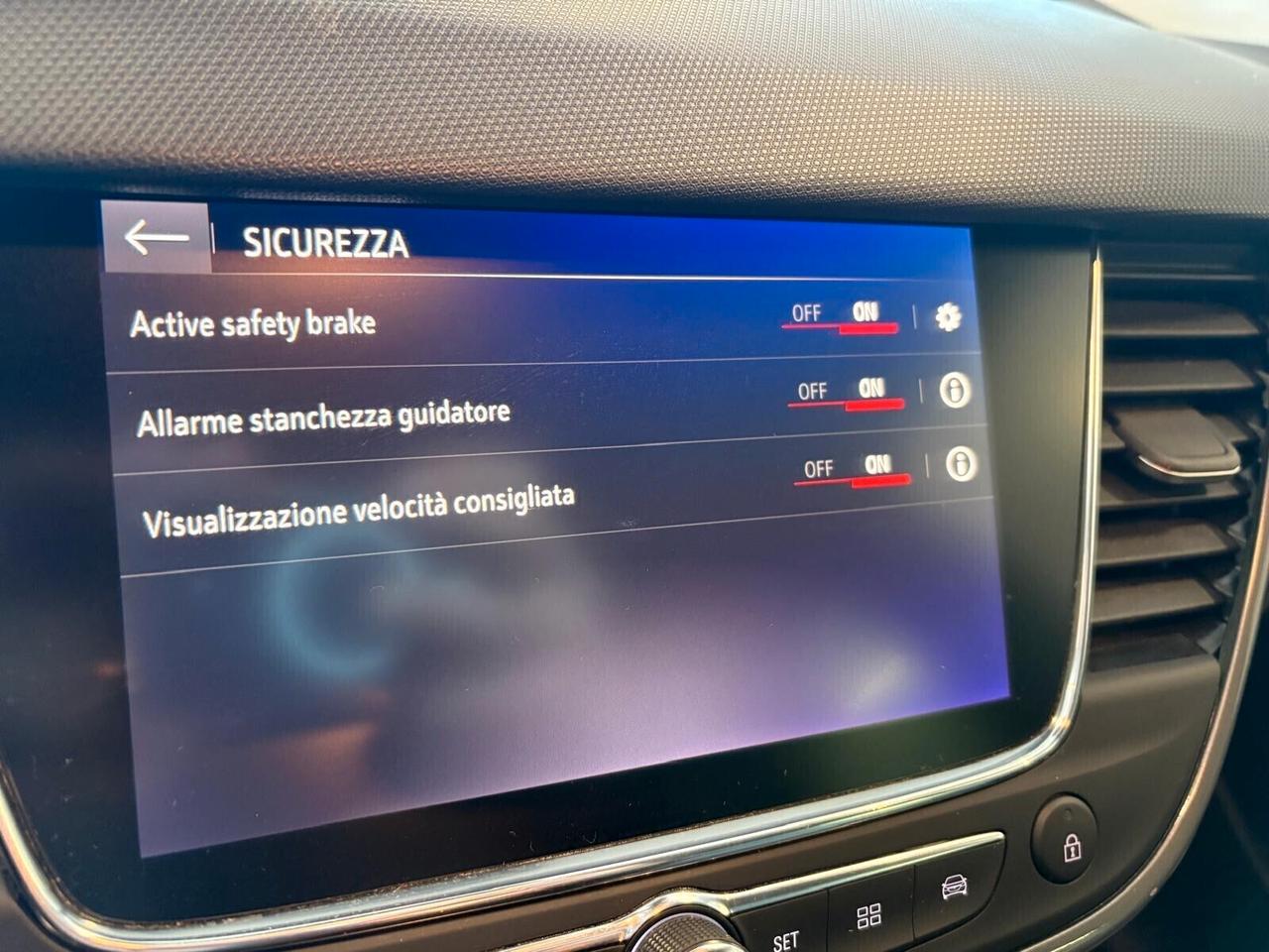 Opel Crossland EDITION 1.2 Turbo 12V 130CV aut. SPOTICAR