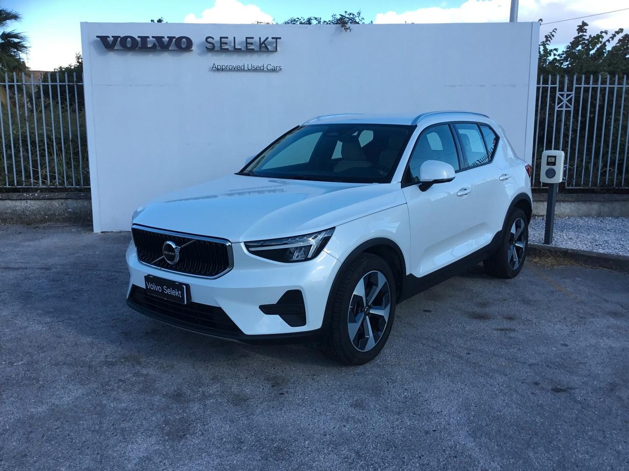 Volvo XC40 B3 automatico Core