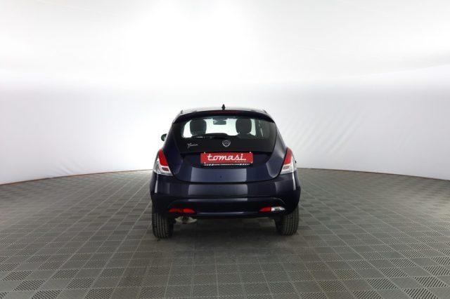 LANCIA Ypsilon Ypsilon 1.2 69 CV 5 porte Silver