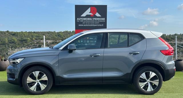 VOLVO XC40 D3 AWD Geartronic Momentum (Navi/APP/FullLED)