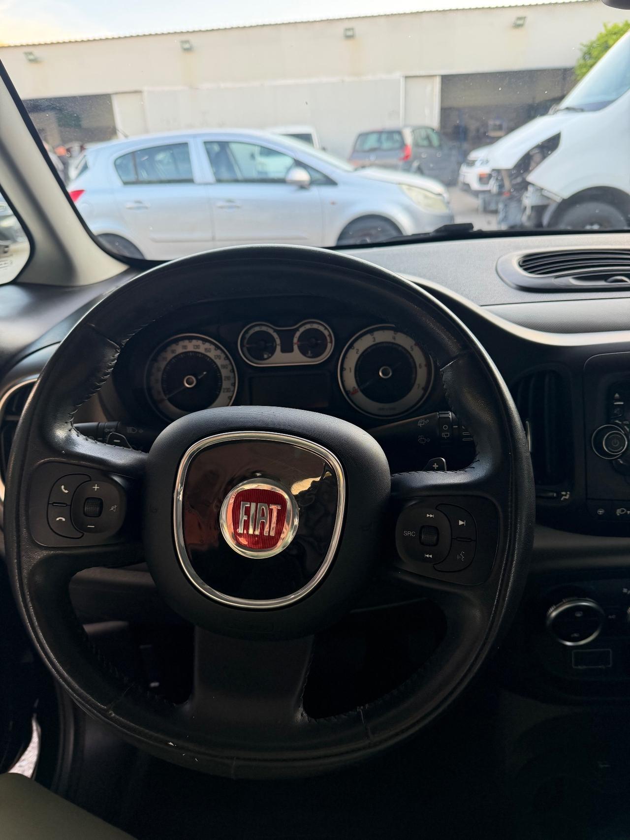 Fiat 500L 1.3 Multijet 95 CV Dualogic Lounge
