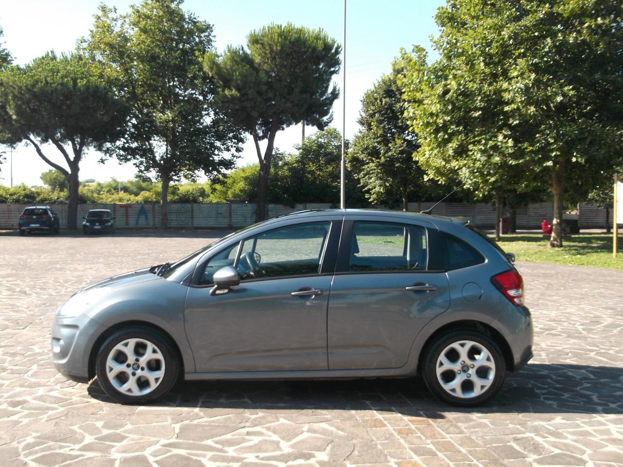Citroen C3 A Metano Neopatentati 2012