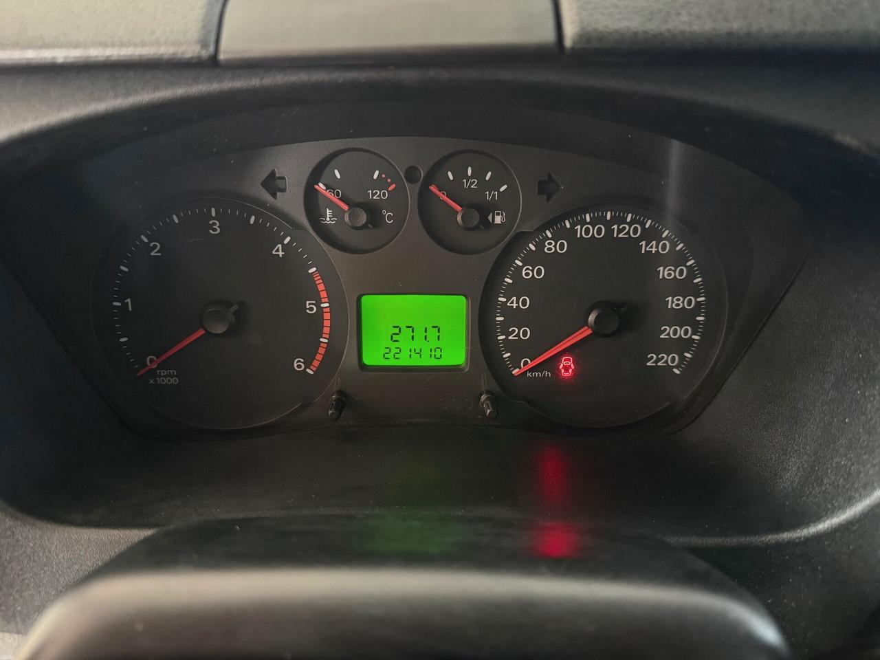 Ford Transit 2.2 TDCi 110 CV