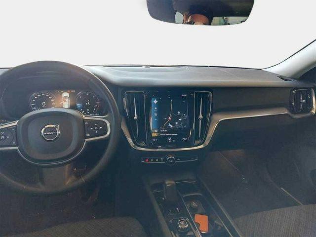 VOLVO V60 B4 (d) Geartronic Momentum Business Pro