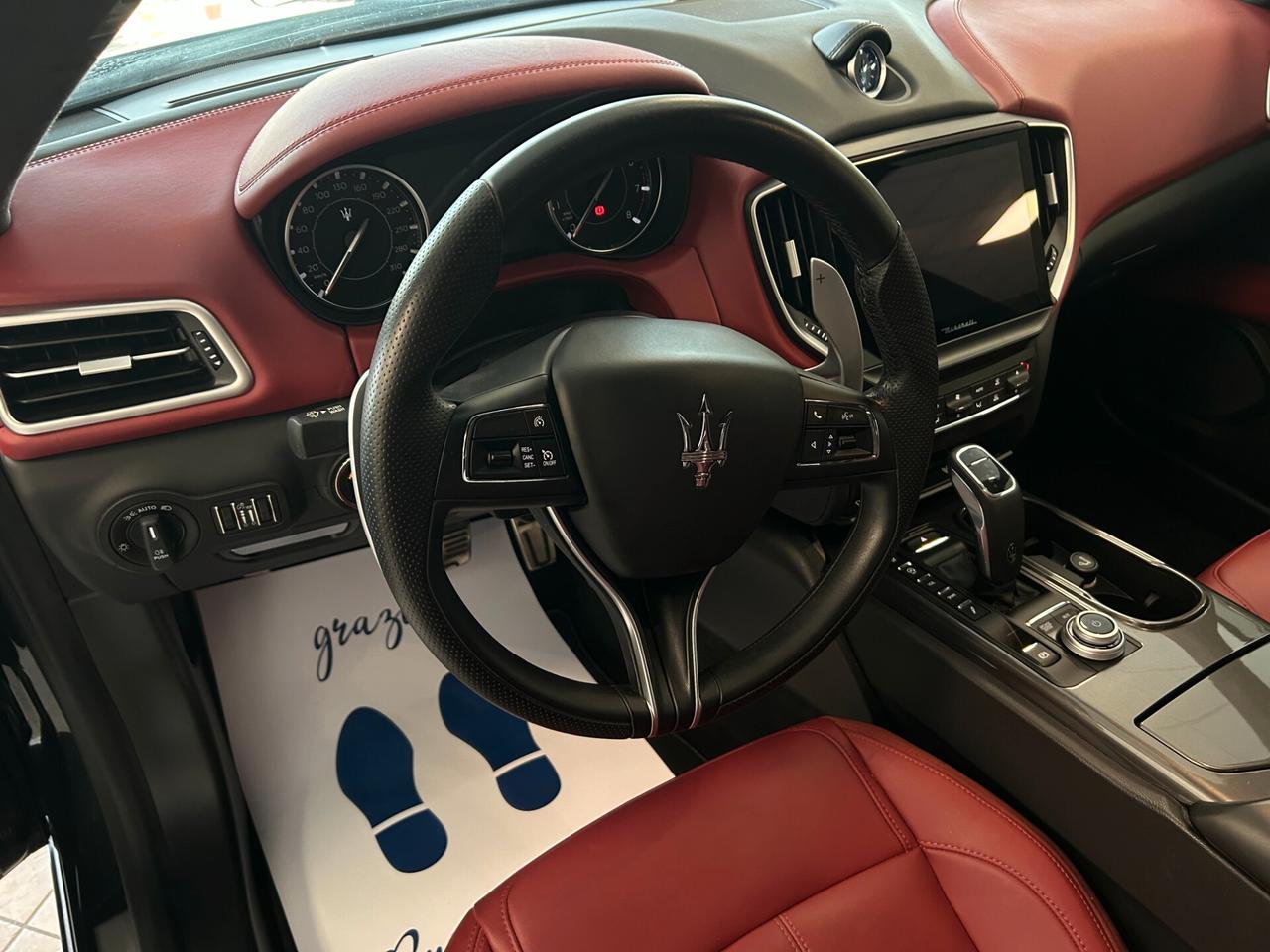 Maserati Ghibli V6 3.0 Modena 350CV