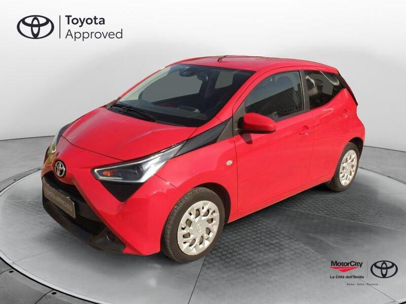 Toyota Aygo Connect 1.0 VVT-i 72 CV 5 porte x-play