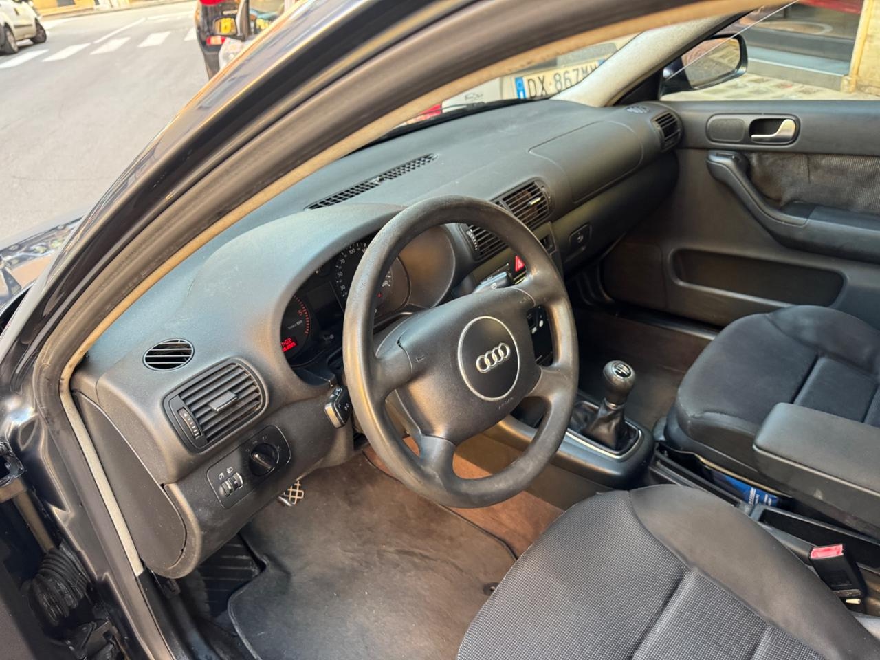Audi A3 1.9 TDI/130cv 5porte consegna tutta italia