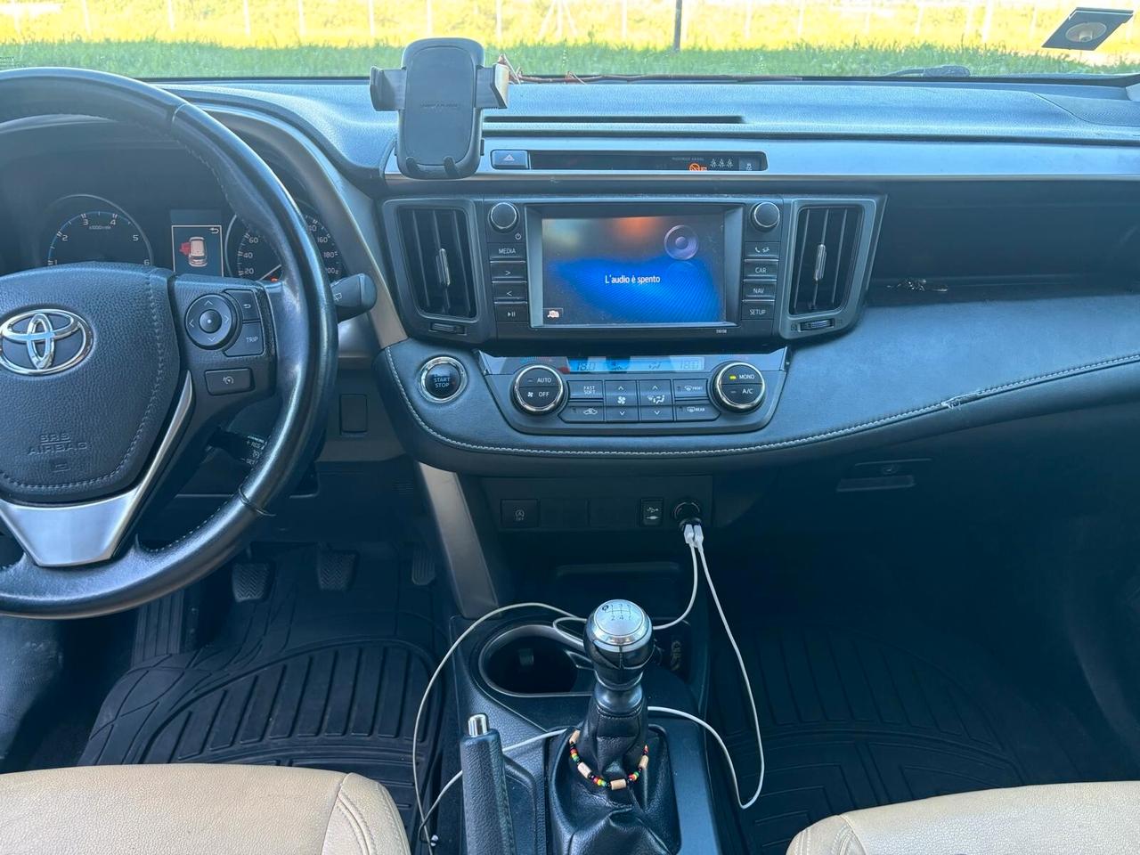 Toyota RAV 4 NEOPANTENTATO RAV4 2.0 D-4D 2WD Business