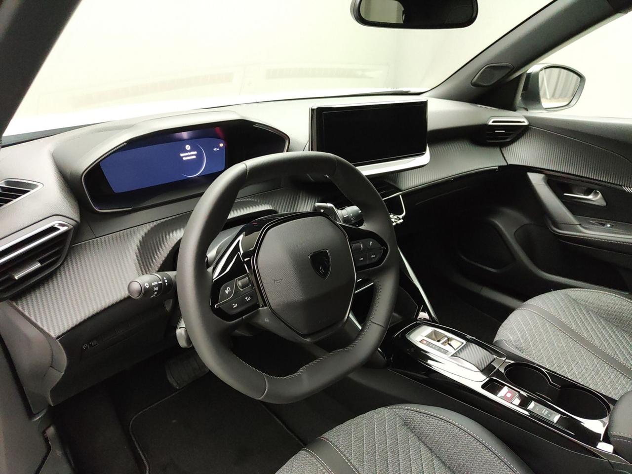 PEUGEOT 2008 II 2020 1.2 PURETECH 130CV ALLURE EAT8