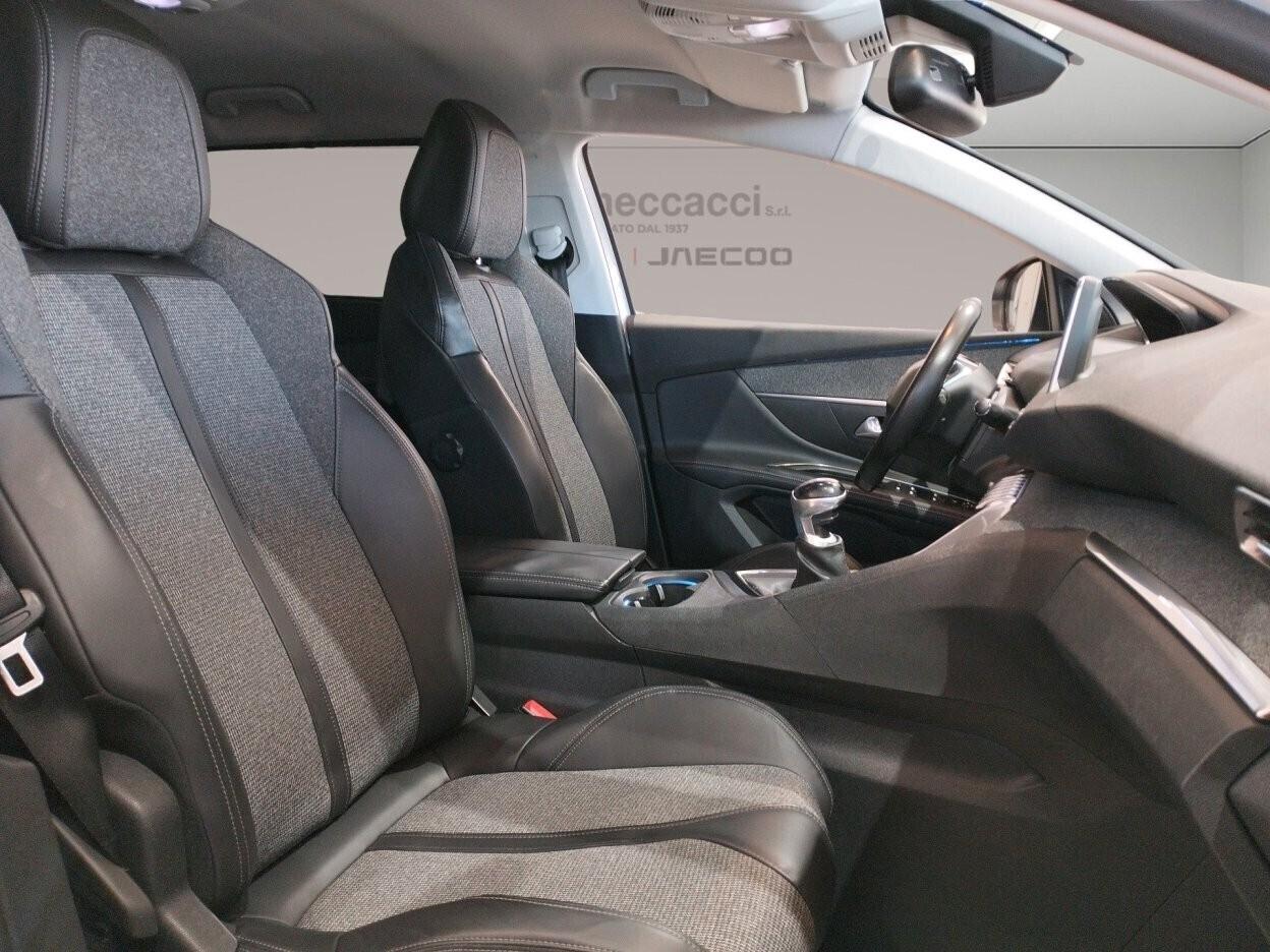 Peugeot 5008 BlueHDi 130 S&S Allure