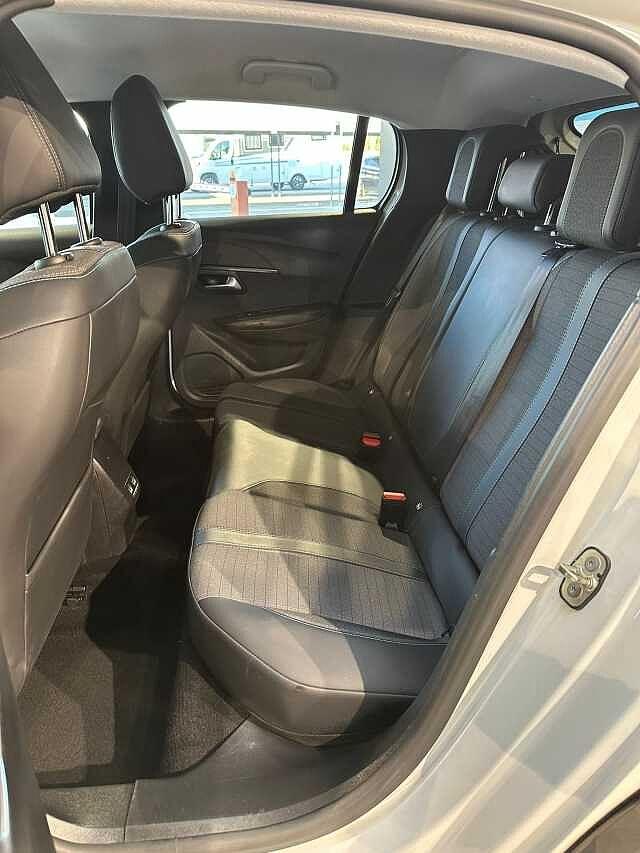 Peugeot 208 motore elettrico 136 CV 5 porte Allure Pack