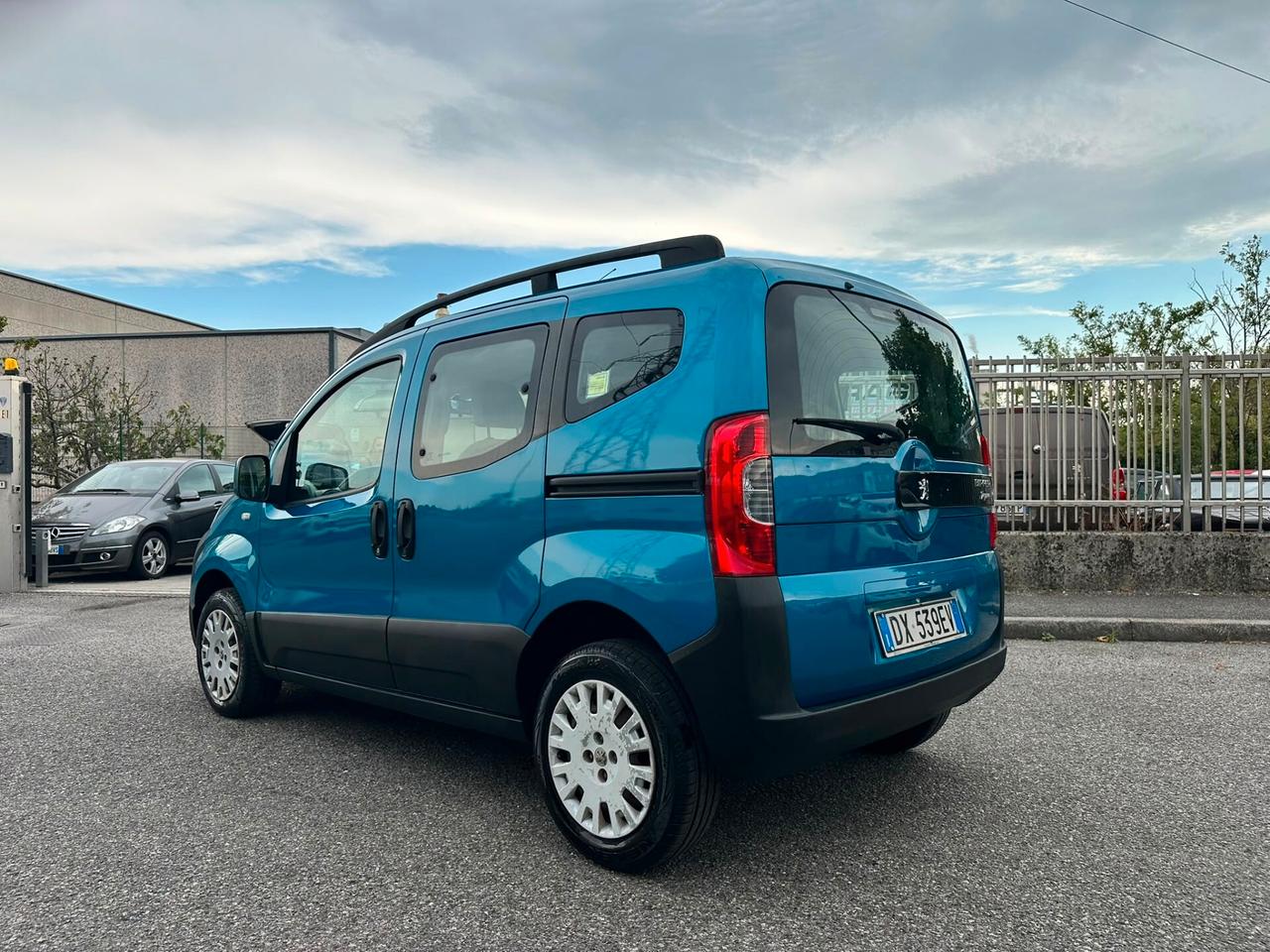 Peugeot Bipper Tepee 1.4 75CV Outdoor