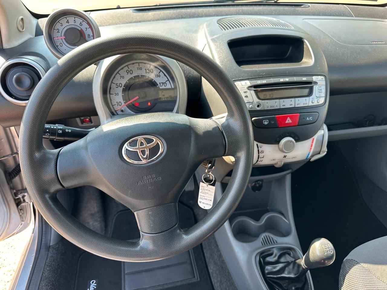 Toyota Aygo 1.0 12V VVT-i 5 porte
