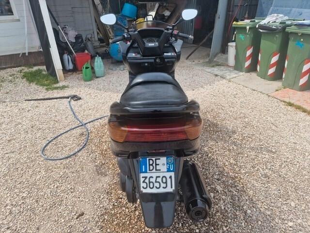 Yamaha Majesty YP 250