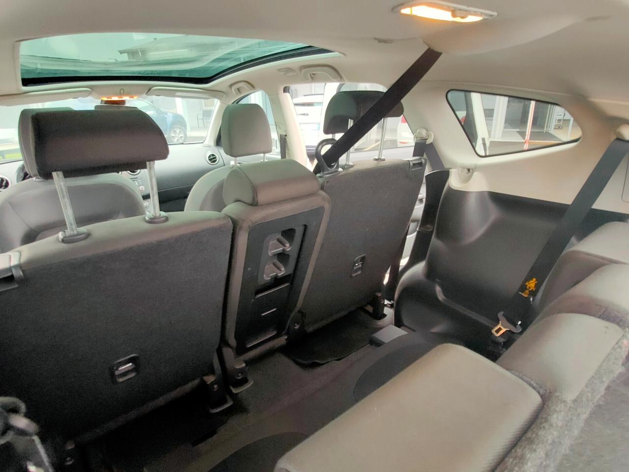 Nissan Qashqai Qashqai+2 2.0 d 7 POSTI GANCIO TRAINO TETTO PANORAMICO