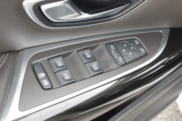 RENAULT Espace dCi 160CV EDC Energy 4Control 7 POSTI