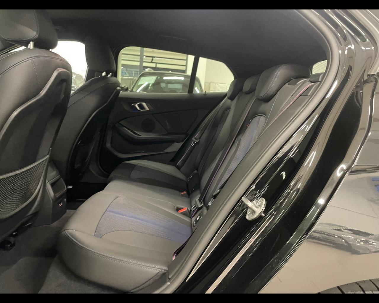 BMW Serie 1 (F40) - 120d 5p. Msport