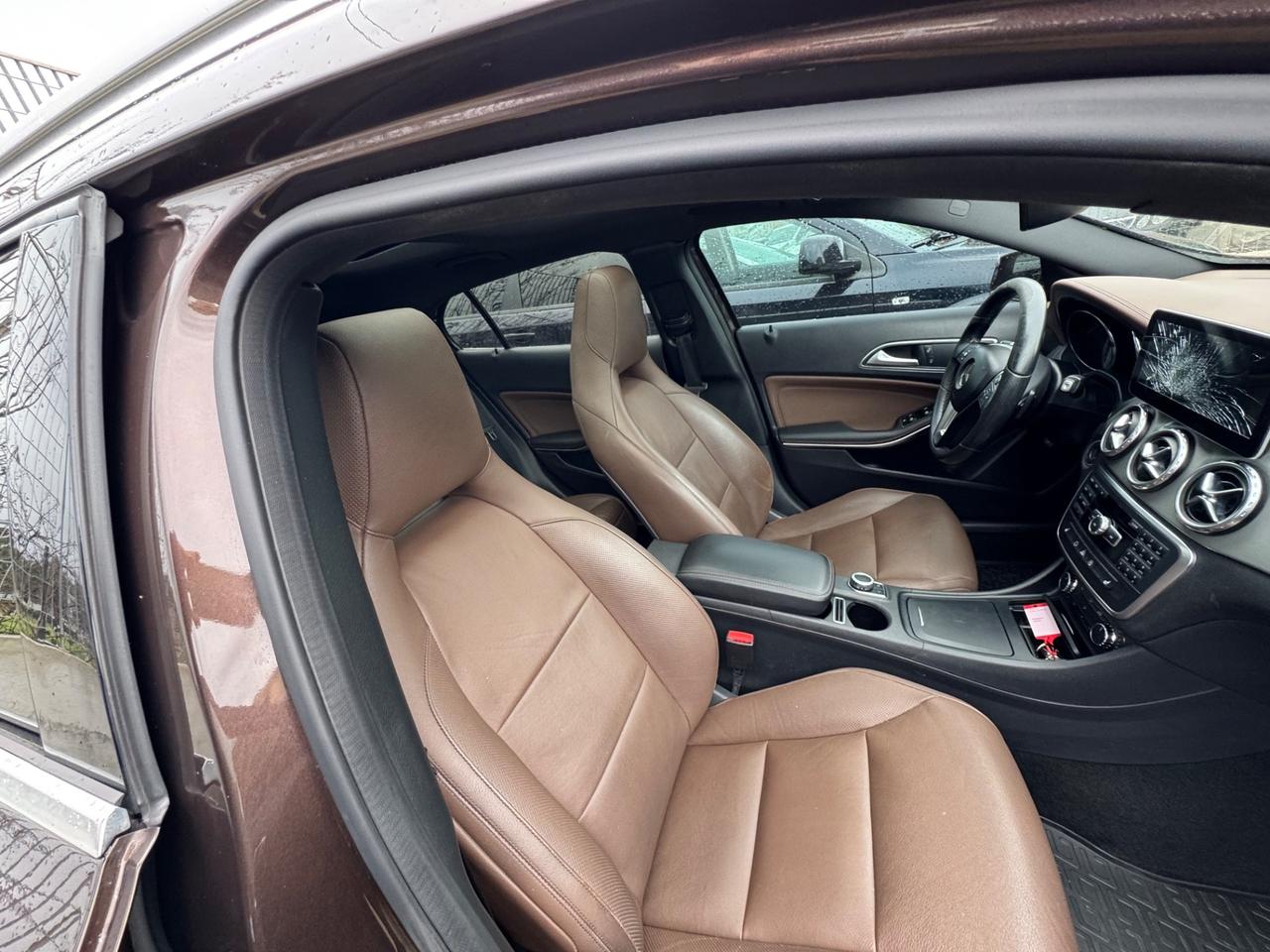 Mercedes-benz GLA 200 CDI Automatic Premium