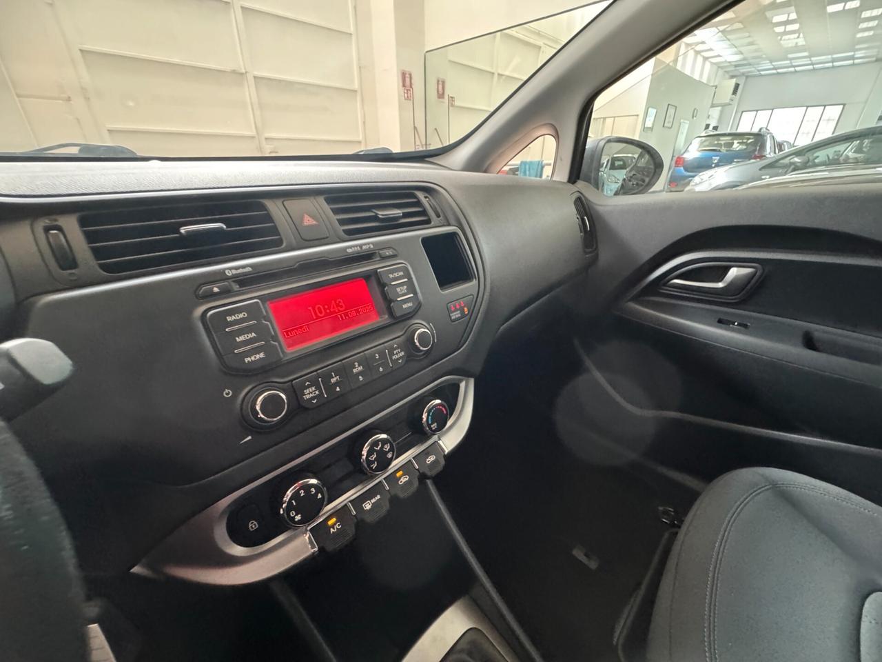 Kia Rio 1.2 CVVT 5p. GPL City