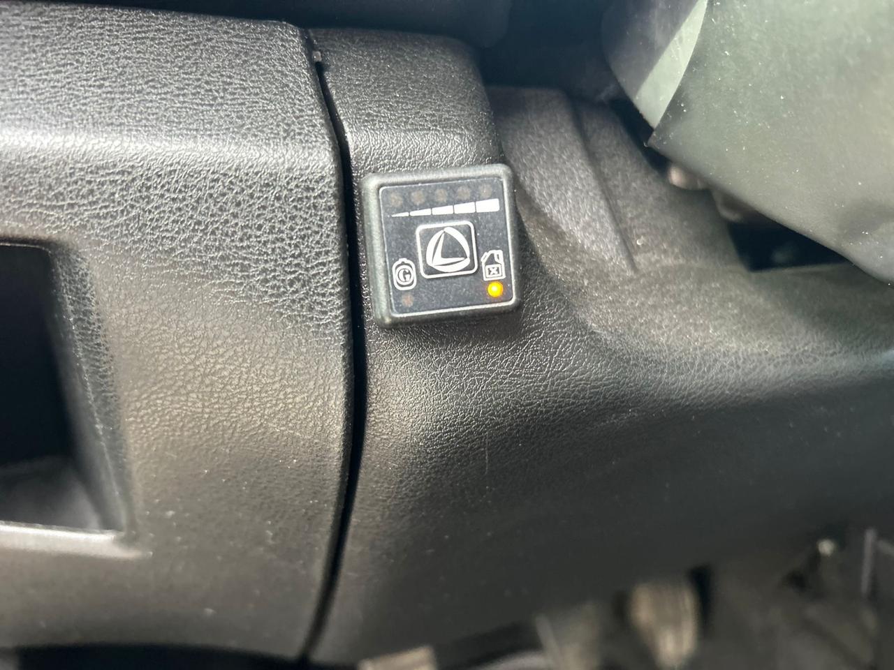 Lancia Ypsilon 1.2 69CV PLATINUM Benzina GPL – 100.000km – OK Neopatentati – Full Optional