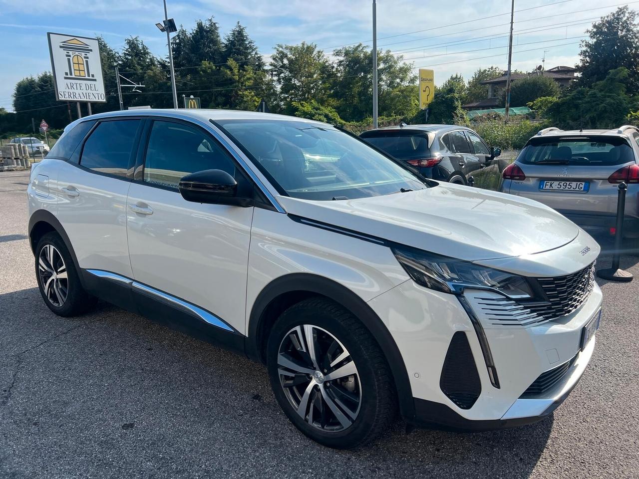 Peugeot 3008 BlueHDi 130 S&S EAT8 Allure *AUTOCARRO N-1*