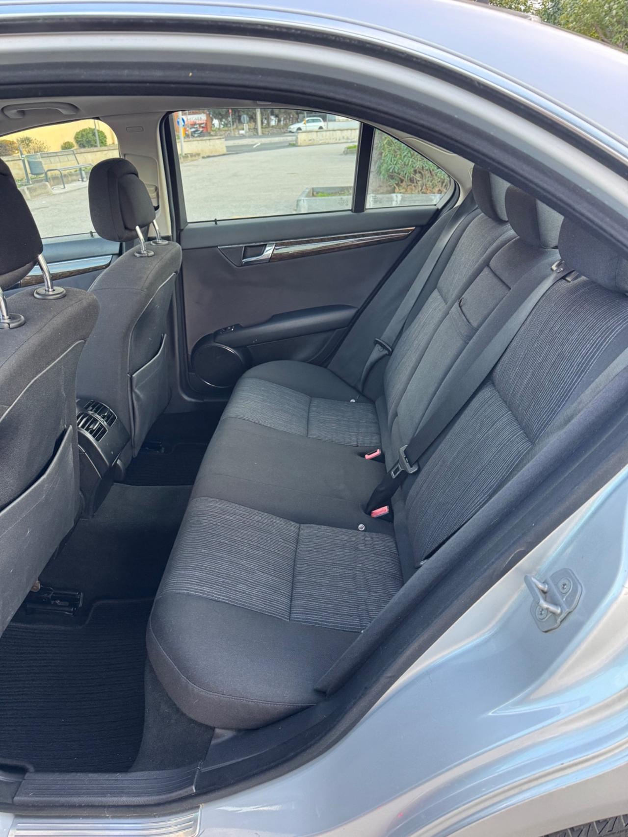 Mercedes-benz C 220 CDI CAMBIO AUTOMATICO/TETTO APRIBILE