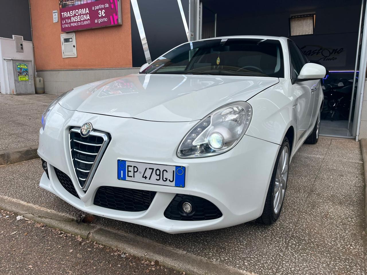 Alfa Romeo Giulietta 1.6 JTDm-2 105 CV Distinctive
