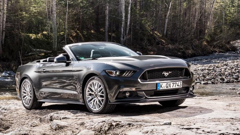 FORD Mustang VI 2015 Convertible - Mustang Convertible 2.3 ecoboo