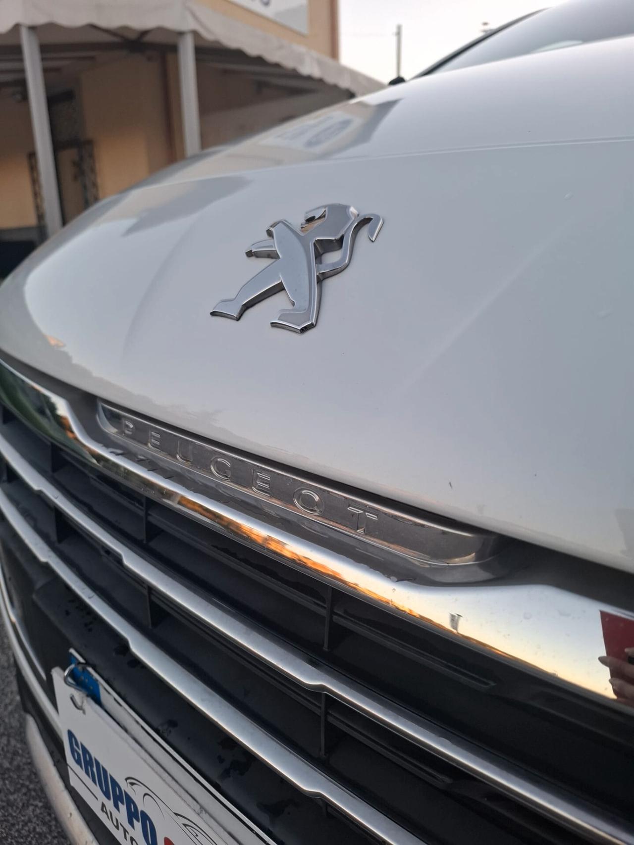 Peugeot 3008 BlueHDi 120cv Allure - 2017