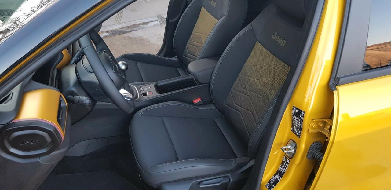 Jeep Avenger 1.2 Turbo 100 CV Summit