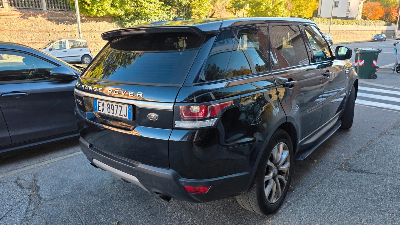 Land Rover Range Sport 3.0 TDV6 HSE Dynamic Auto