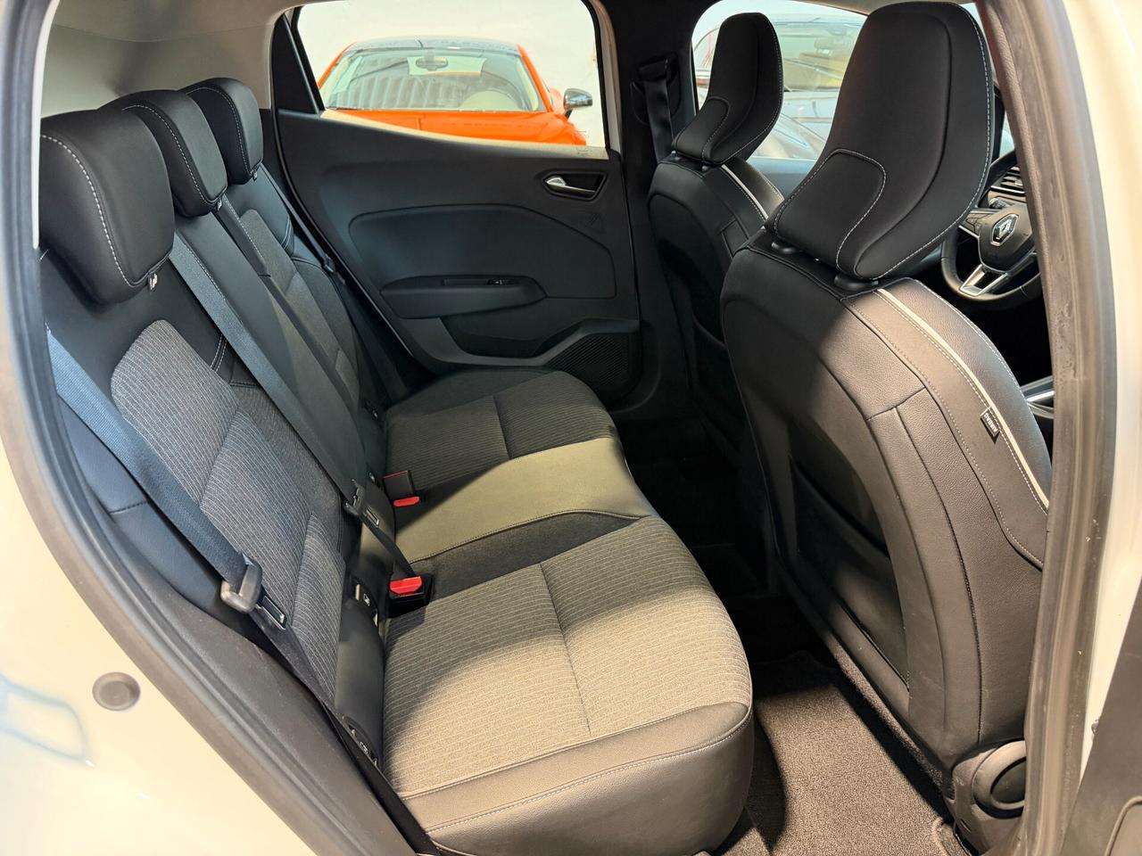 Renault Clio dCi 85 CV FULL LED-CARPLAY-DISTRIBUZIONE FATTA