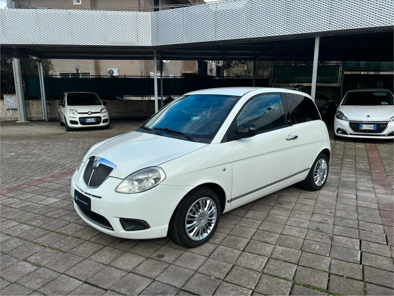 LANCIA YPSILON 1.2