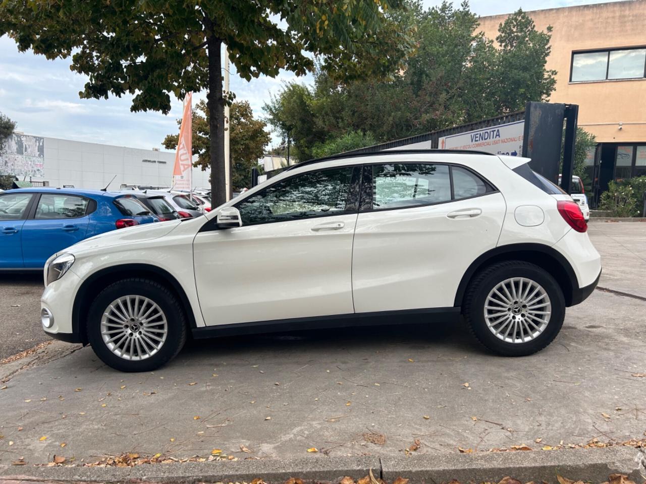 Mercedes GLA 180 d Automatic Executive