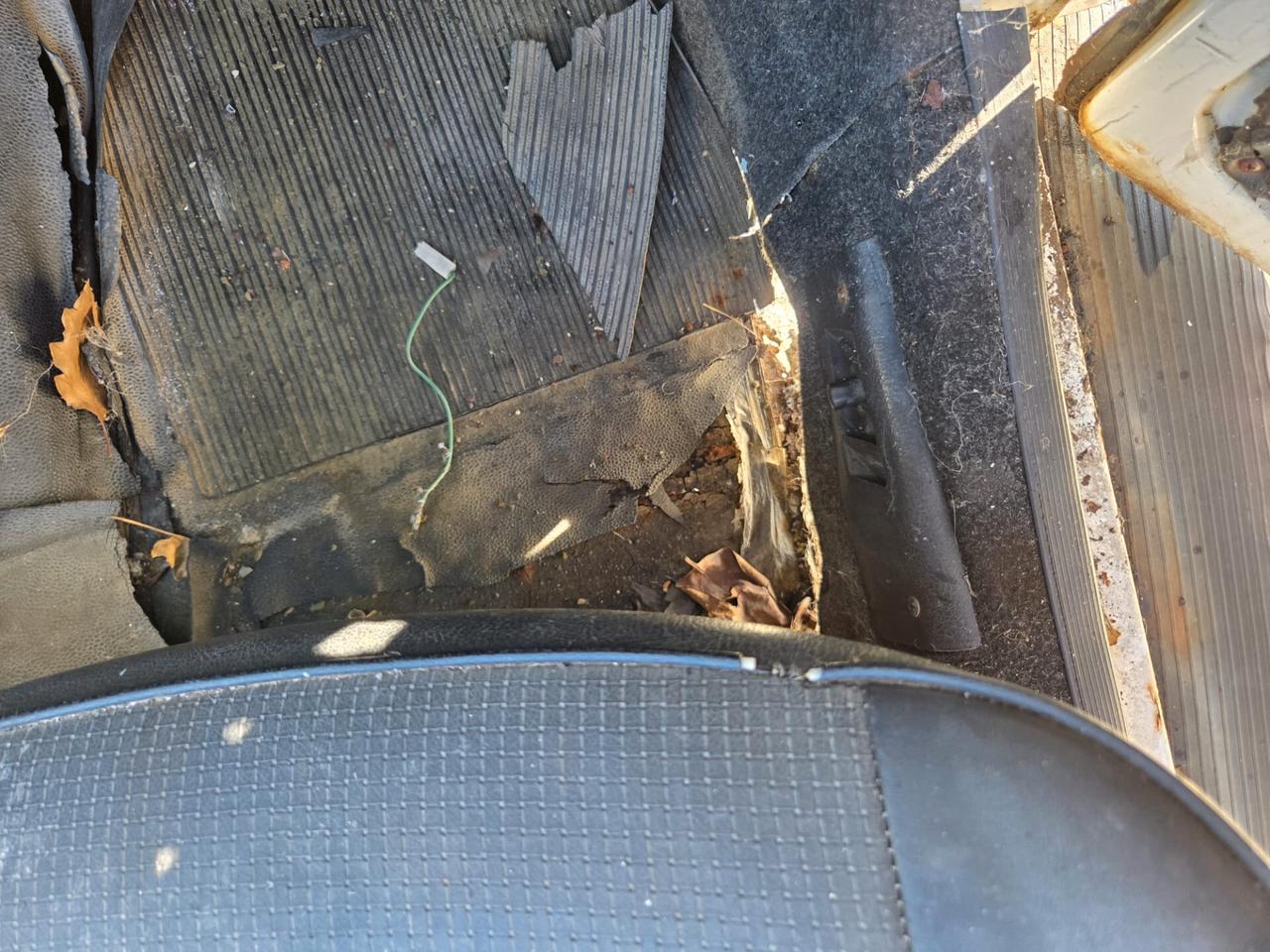 VW MAGGIOLONE CABRIO 1303 15D11 -PROGETTO DI RESTAURO -